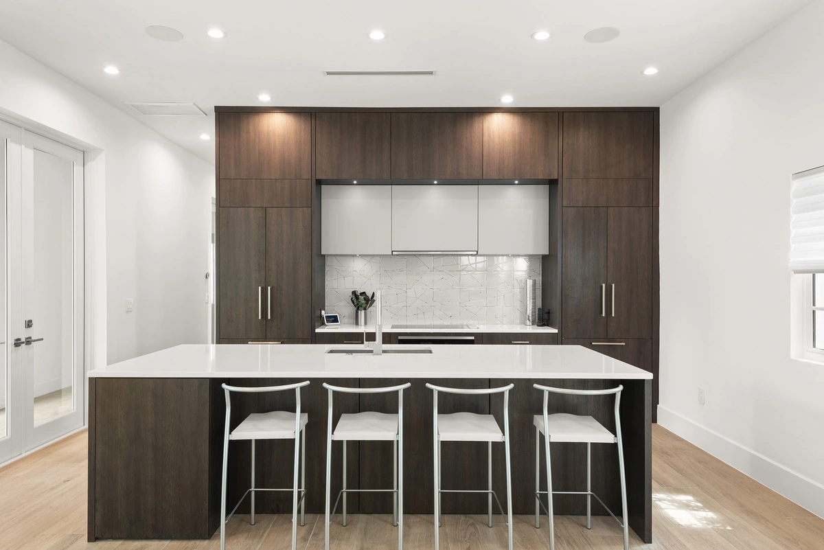 17-kitchen_44_MTBH_736_18th_Ave_NE___14_