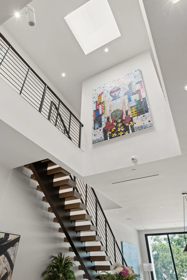 26-staircase_42_2700_Central_Ave_N__10_