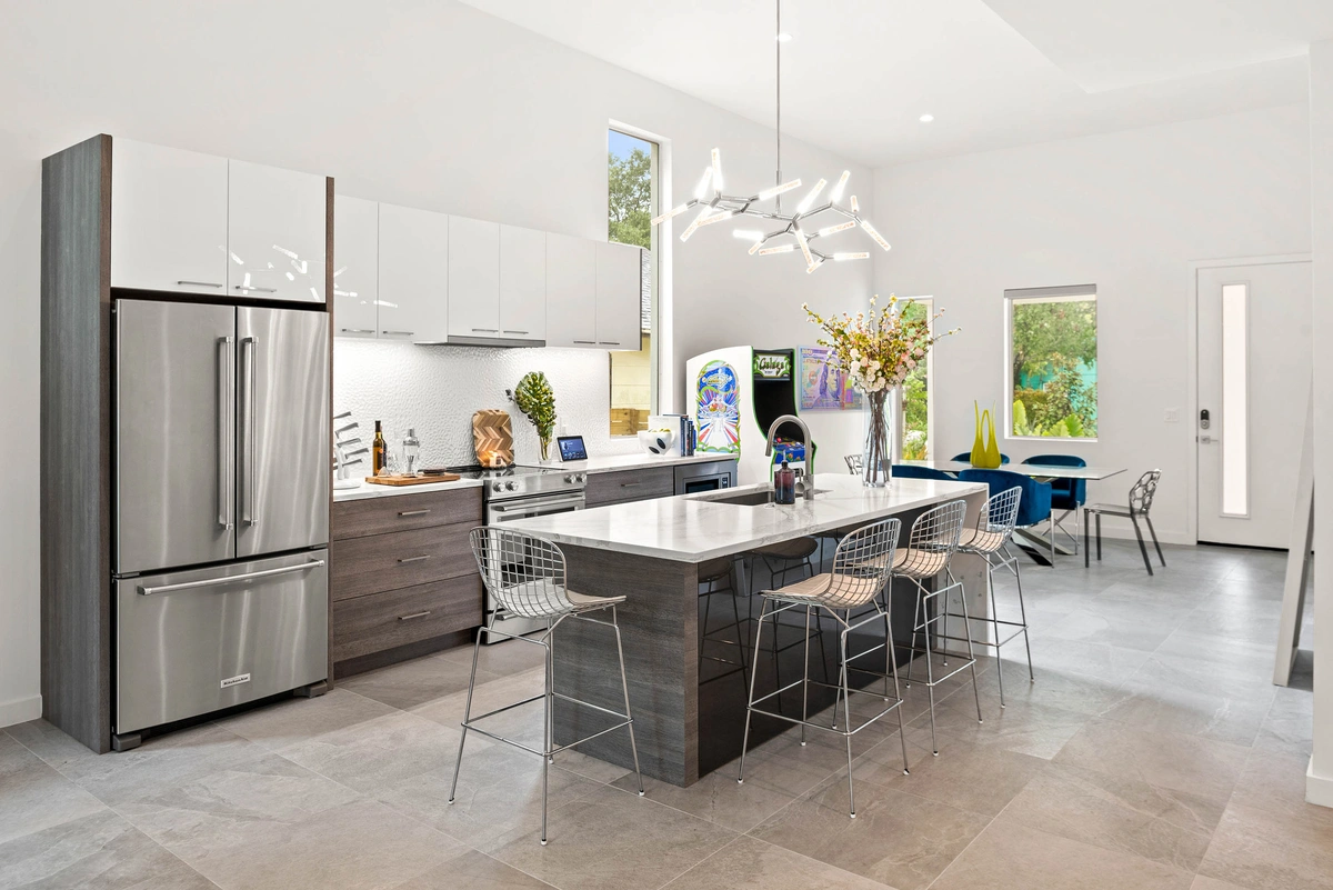 08-kitchen_43_MTBH_631_12th_Ave_S_new__3_a