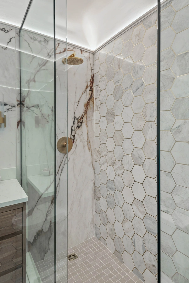 23-bathroom_39_1145_15th_Ave_N__19_