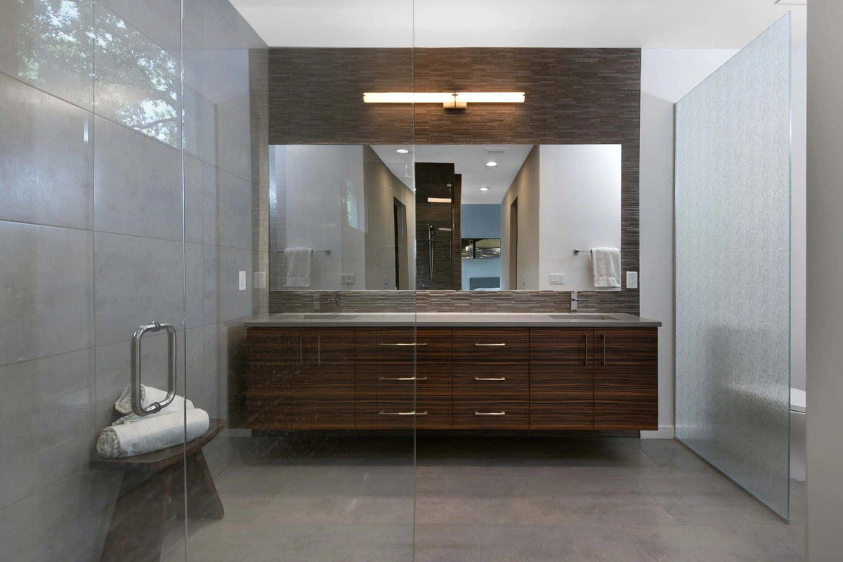 12-primarybathroom_44_WDorchester_017