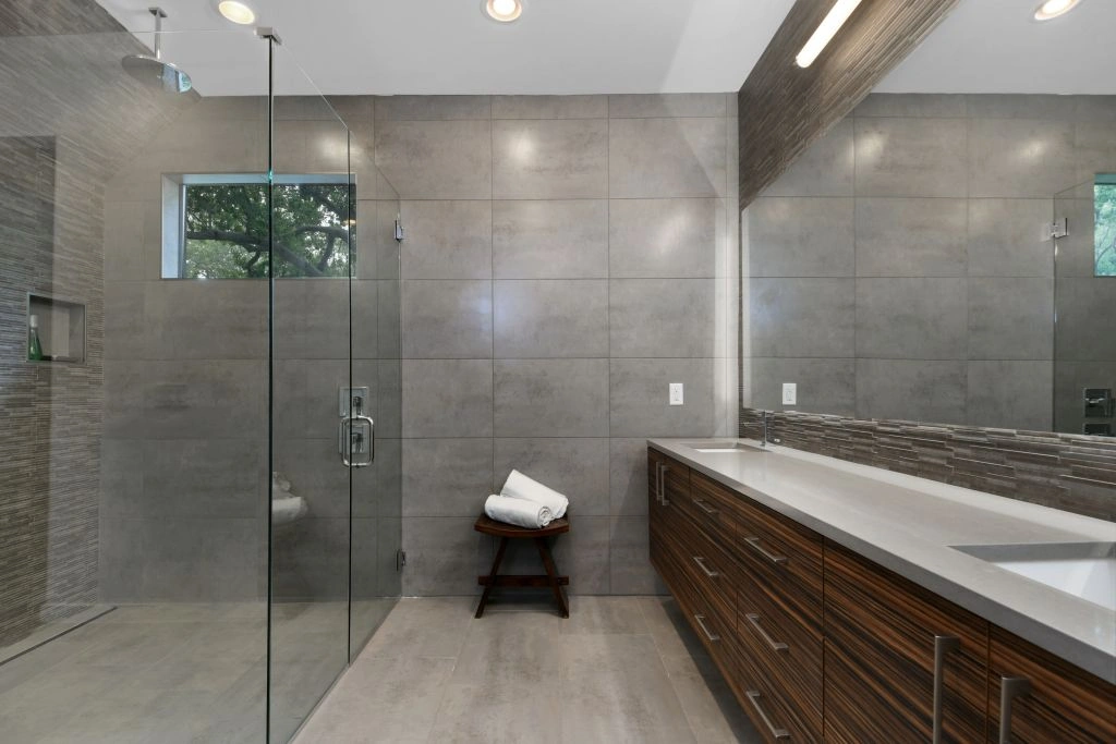 14-bathroom_42_WDorchester_018-2-1024x683