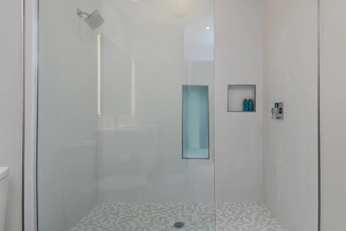 18-bathroom_36_WDorchester_022