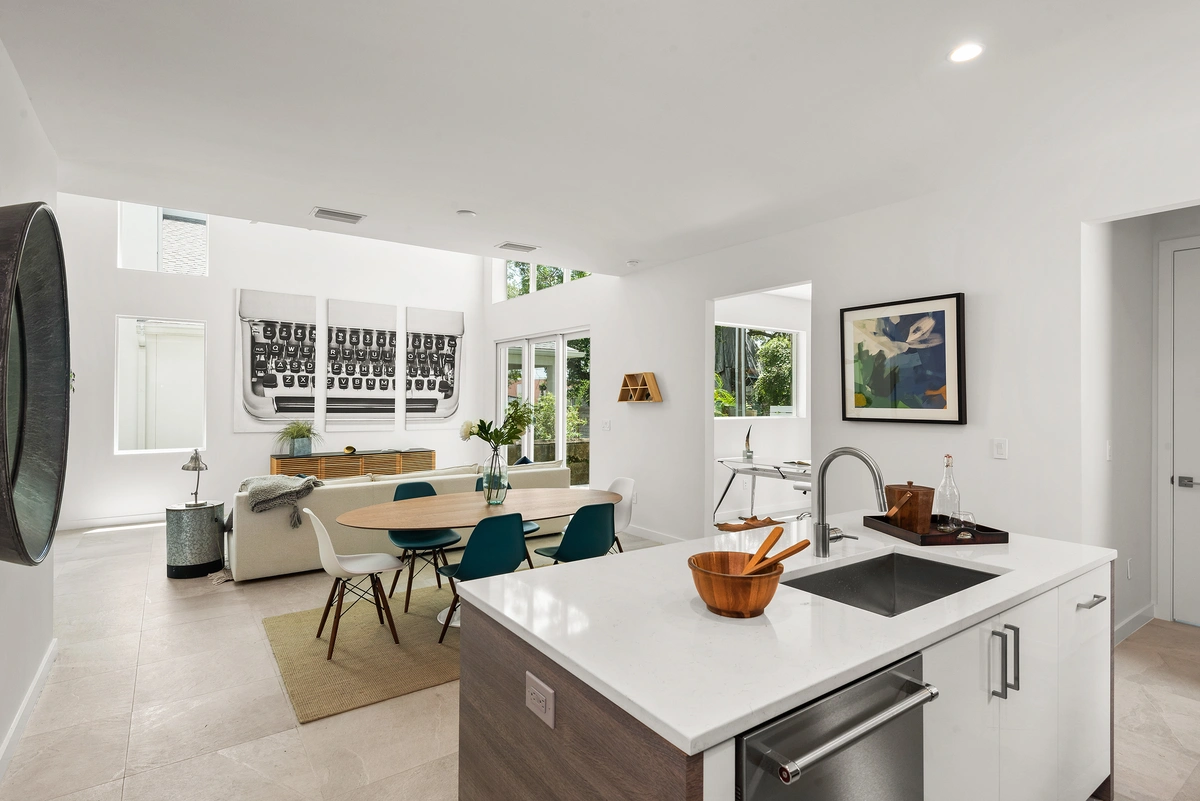 MTBH_1314_1-2_W_Lemon_St_interior__11_