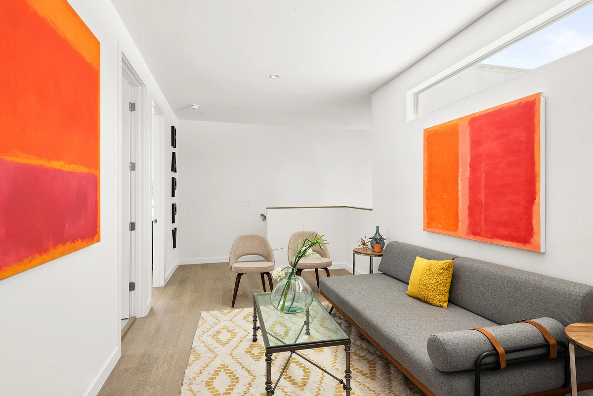 MTBH_1314_1-2_W_Lemon_St_interior__15_