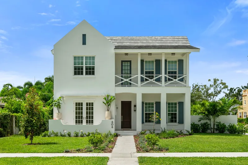 Coastal Colonial Custom Home in Historic Old Northeast